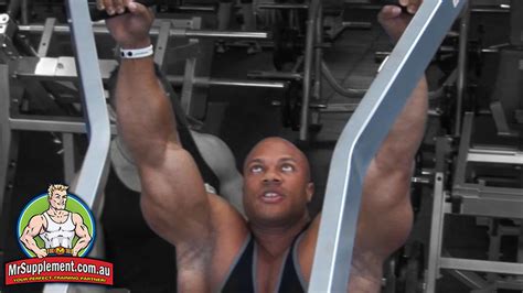 Phil Heath's Hammer Strength Wide Grip Pull Down.